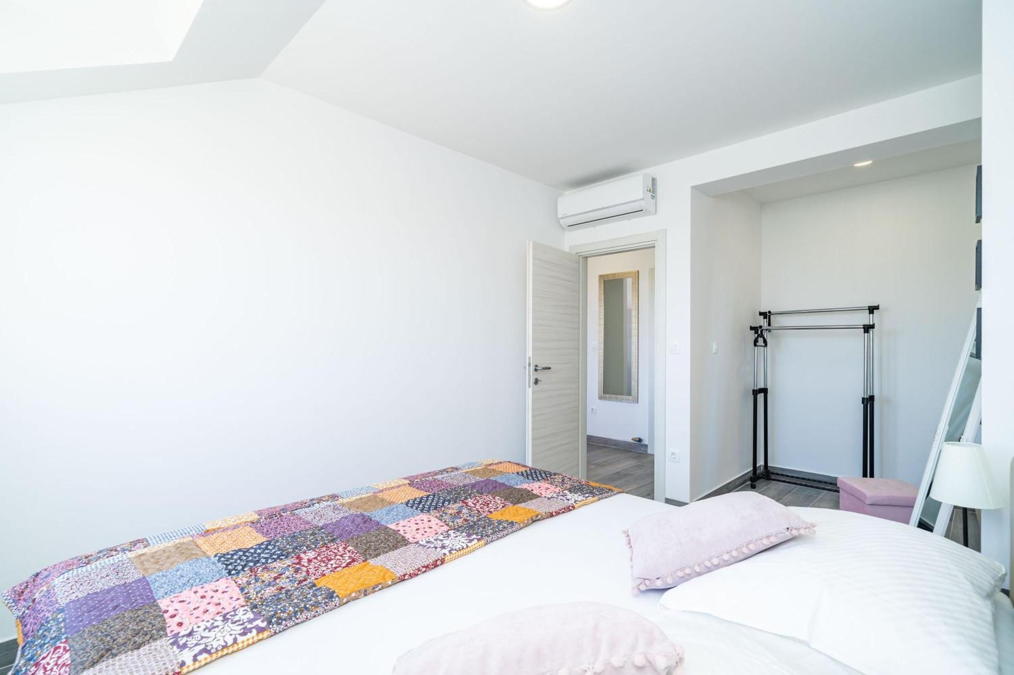 Apartments Amalija Čilipi Chambre photo